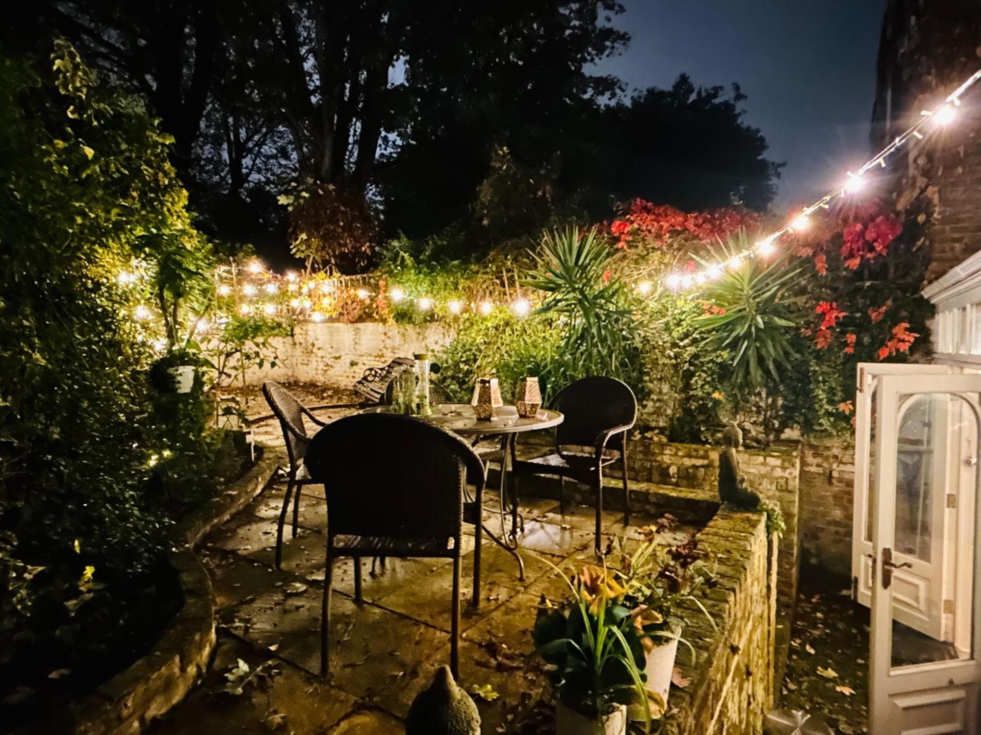 Апартаменты Kensington Secret Gem Лондон Экстерьер фото